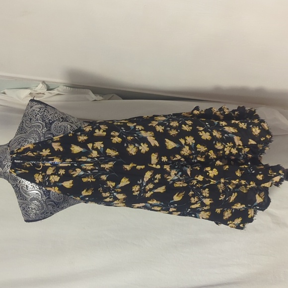 Free People yellow floral dress - Picture 4 of 8